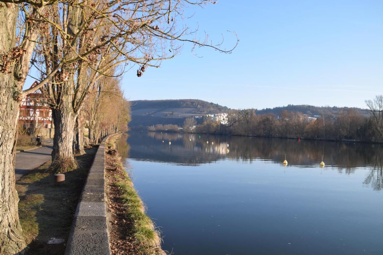 Maindrei - Schlafen Am Fluss Otel Margetshöchheim Dış mekan fotoğraf